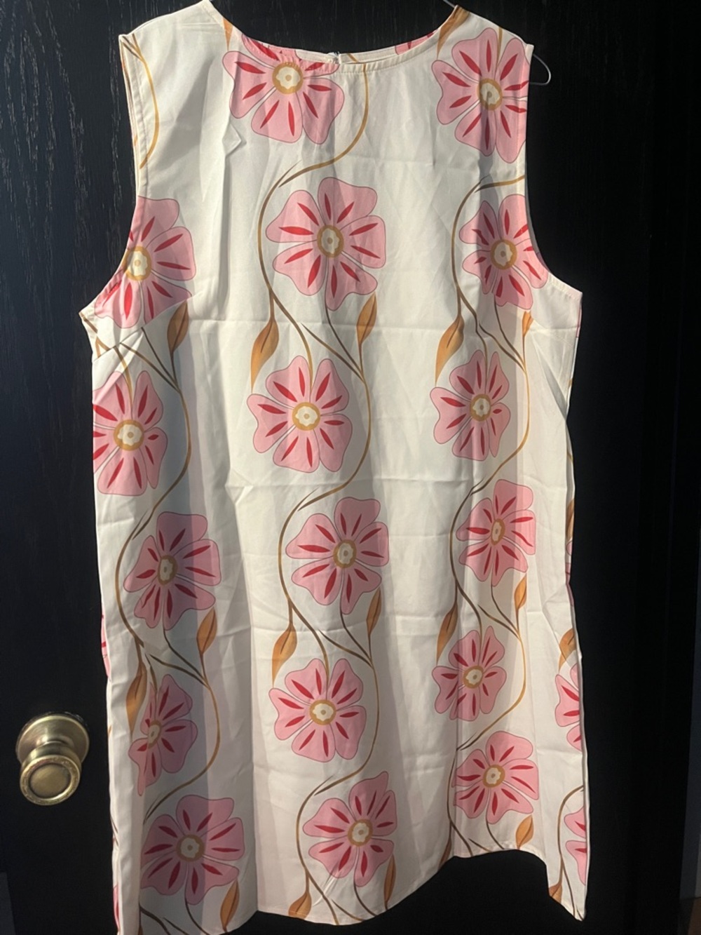 Sleeveless Floral Shift Dress in Cream and Pink